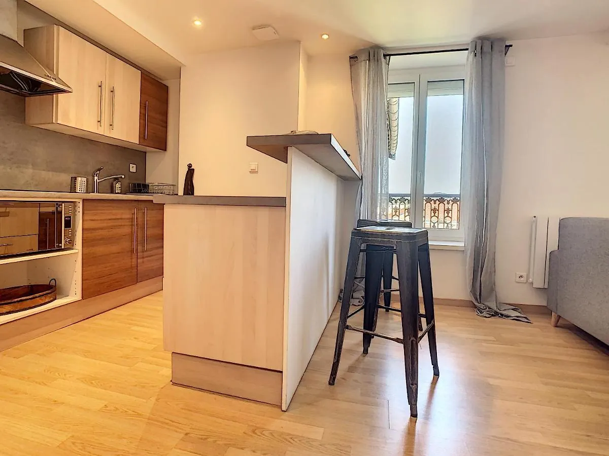 Daire Bourgoin-Jallieu Appartement Les Augustins